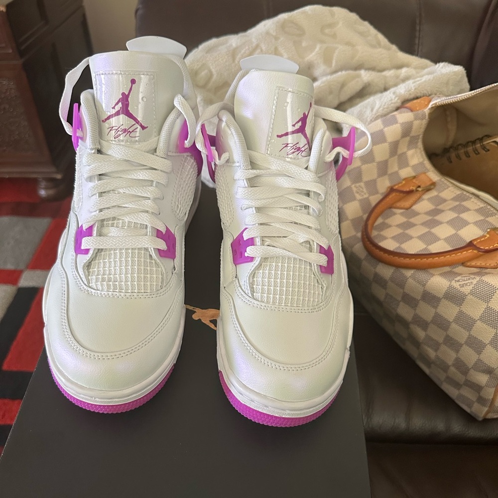 Jordan 4’s